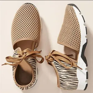 Chicvane Zebra-Stripe Cut Out Closed Toe Lace Up Sneakers