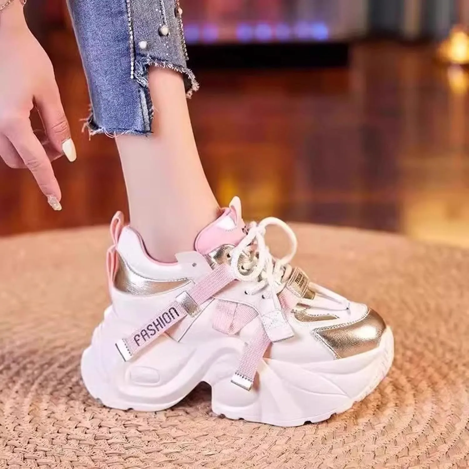 Non Slip Shoes Women Thick Paltform Lace Up Walking Sneakers Comfortable Outdoor Walking Running Workout Shoes