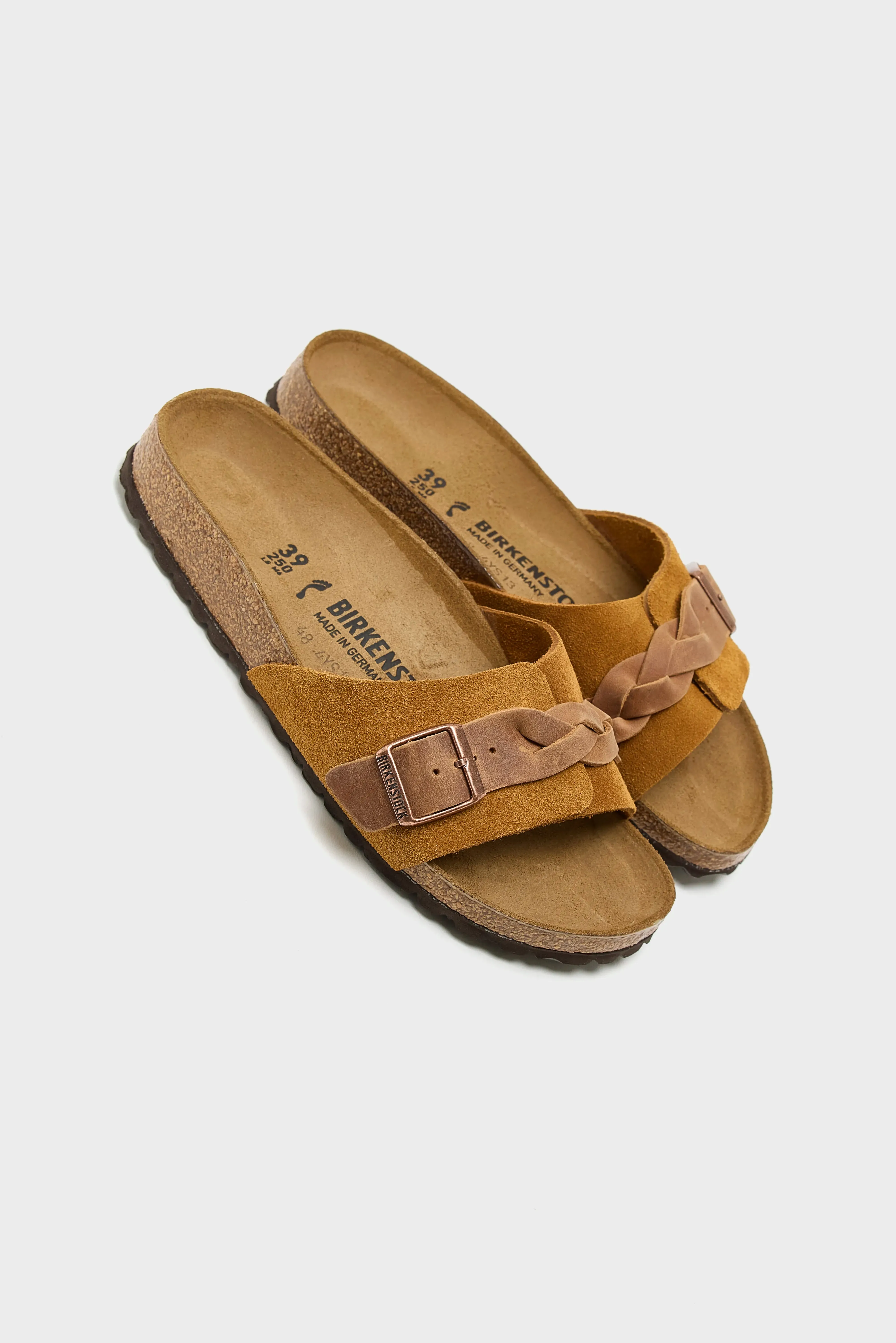 Oita Braided Suede for Women  (251 / W / BROWN)