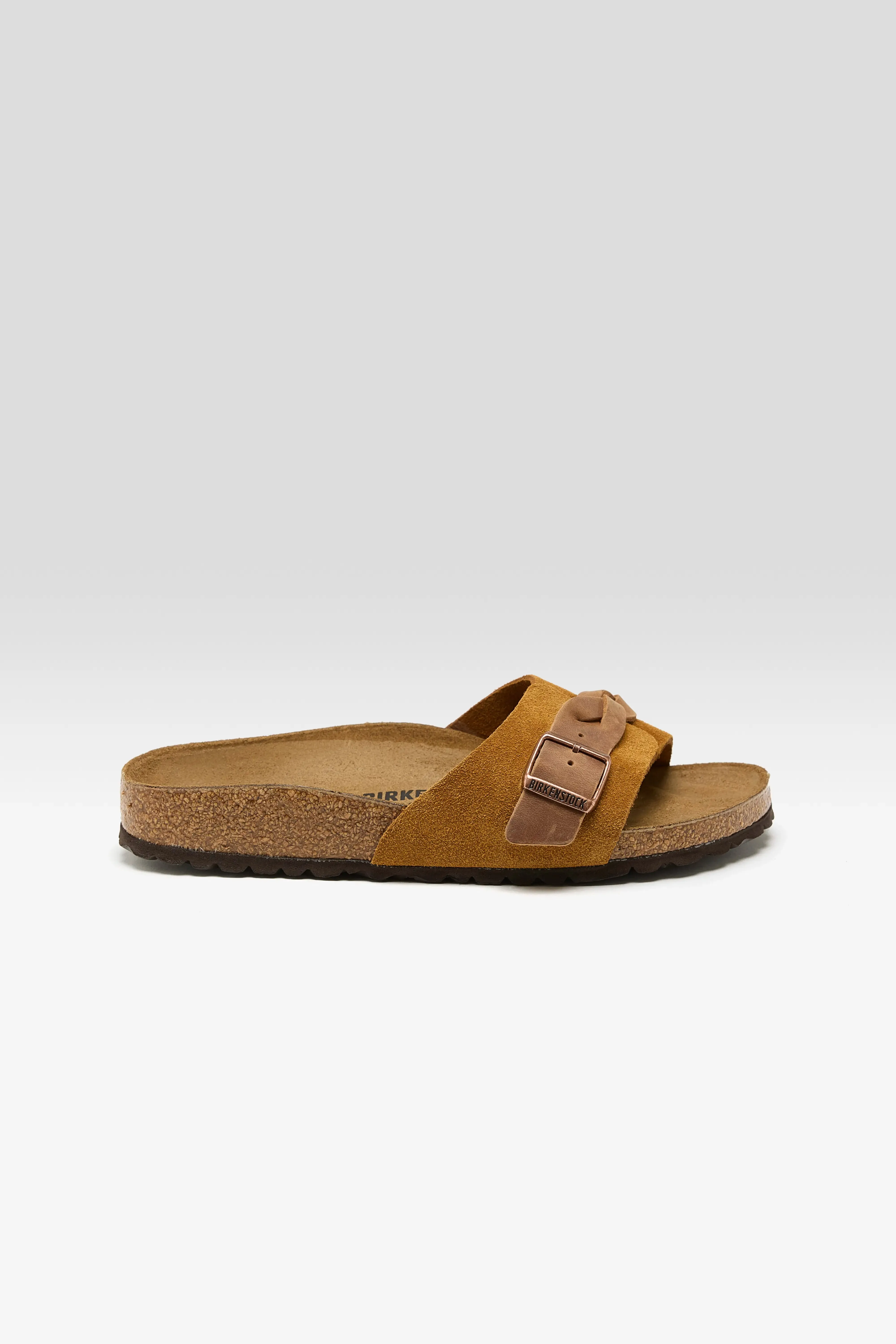 Oita Braided Suede for Women  (251 / W / BROWN)