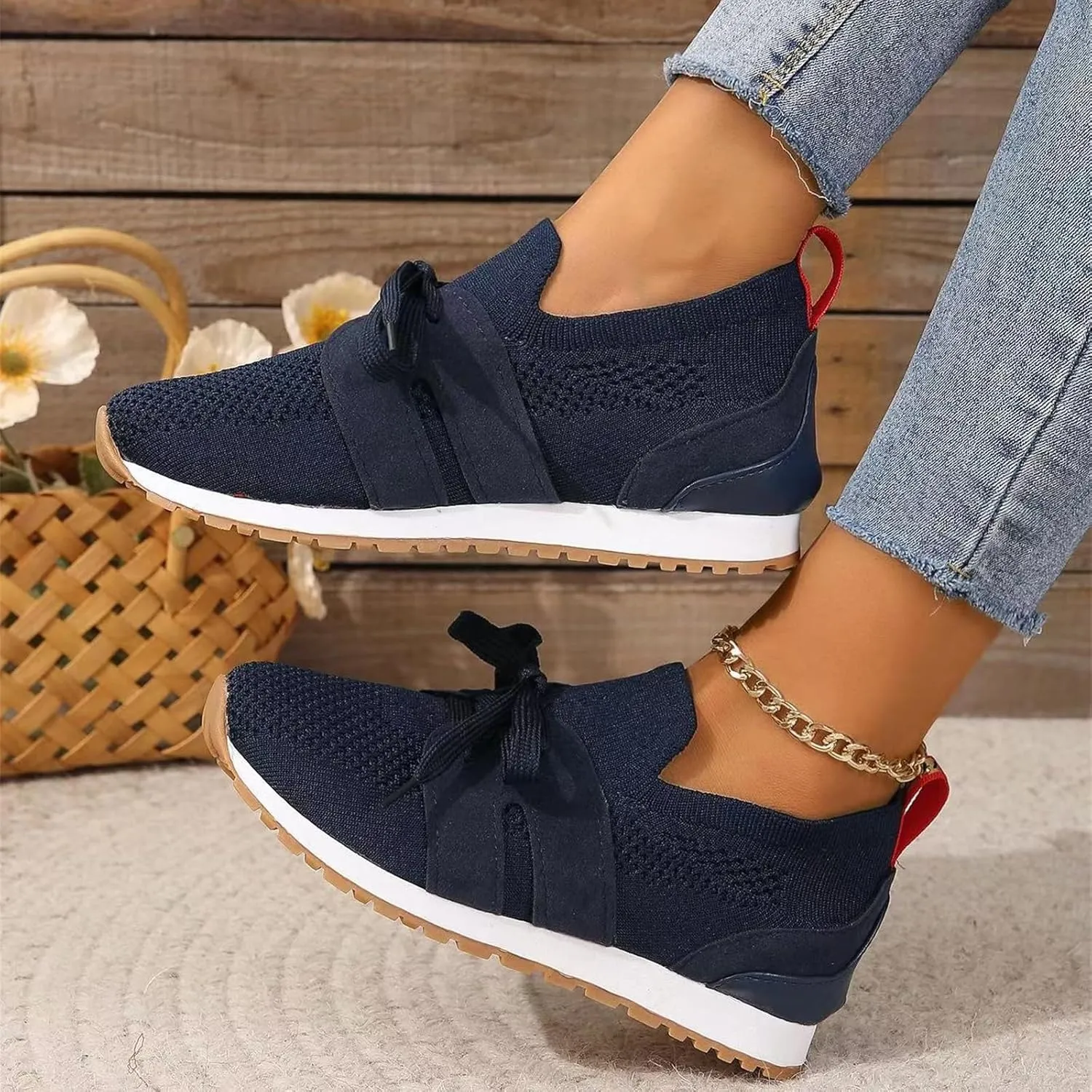 Running Shoes For Women Slip-on Walking Shoes Breathable Upper Gym Workout Fashion Sneakers Comfortable Tennis Shoes
