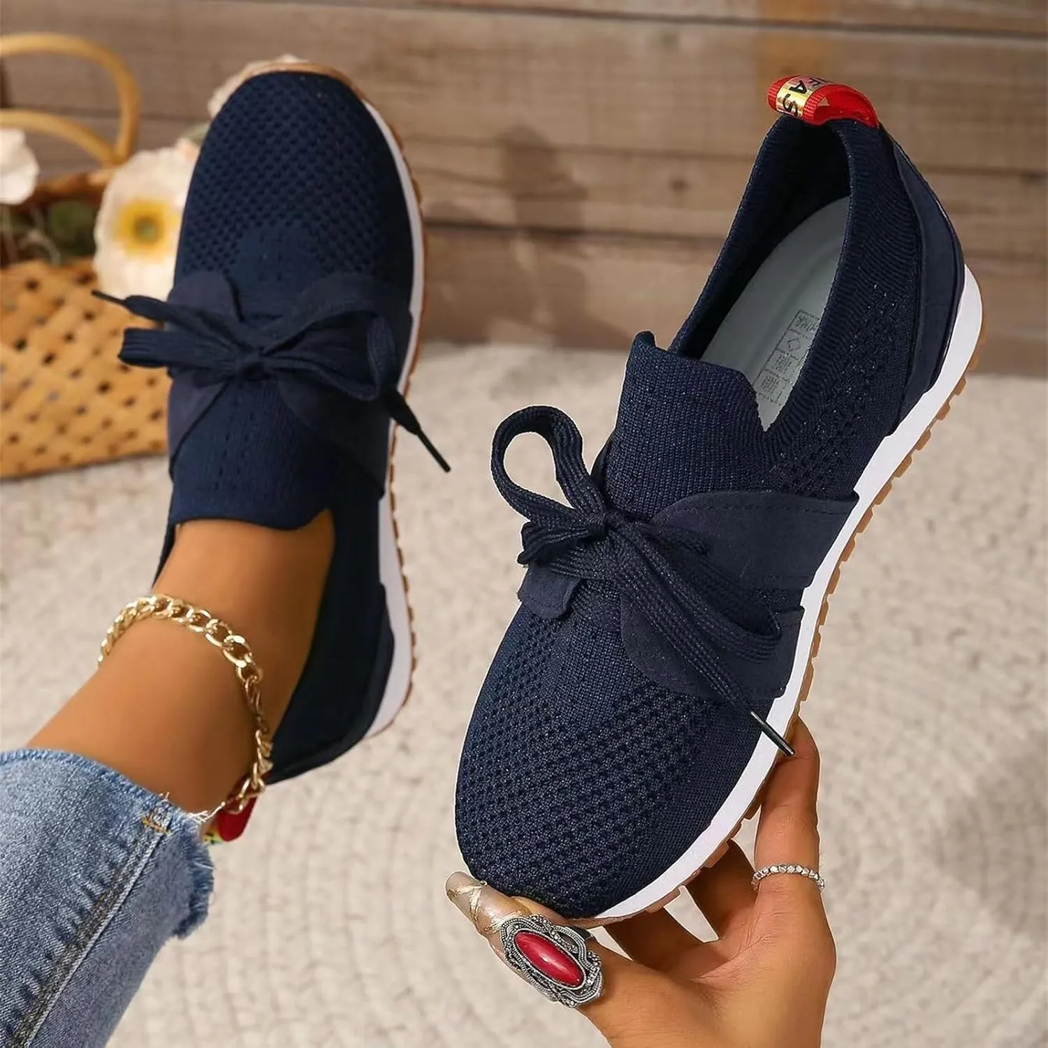Running Shoes For Women Slip-on Walking Shoes Breathable Upper Gym Workout Fashion Sneakers Comfortable Tennis Shoes